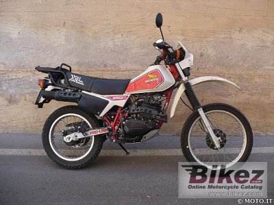 1983 Honda XL 250 R photo